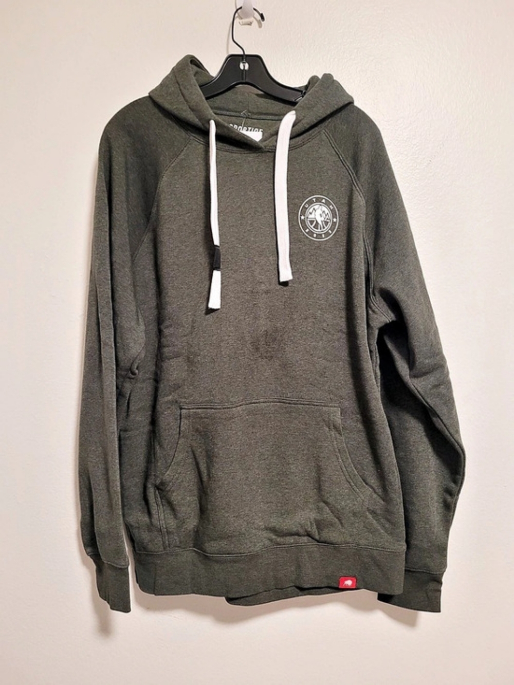 Sportiqe Gray Pullover Hoodie NWT